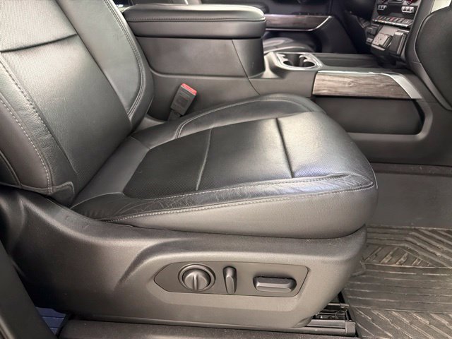 Used 2020 Chevrolet Silverado 2500 LTZ AWD/4WD image 35