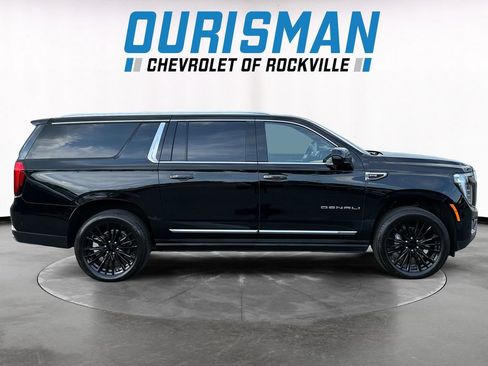 Used 2026 GMC Yukon XL Denali w/ Denali Reserve Package AWD/4WD image 7