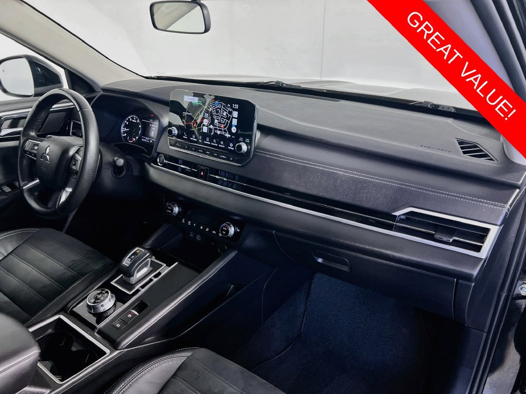 Used 2022 Mitsubishi Outlander SE AWD/4WD image 29