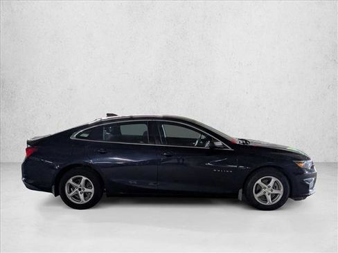 Used 2018 Chevrolet Malibu LS FWD image 4