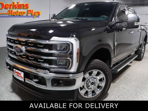 Used 2024 Ford F250 Lariat w/ Chrome Package image 1
