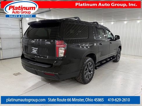 Used 2021 Chevrolet Suburban Z71 w/ Z71 Signature Package AWD/4WD image 5