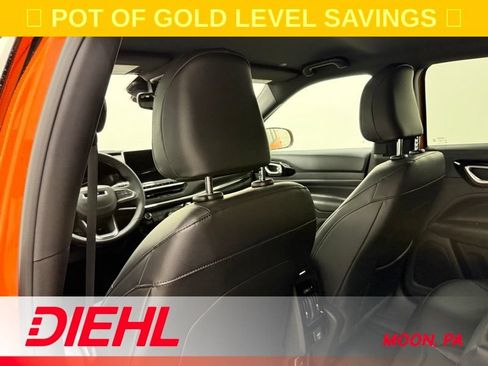 New 2026 Jeep Compass Latitude AWD/4WD image 17
