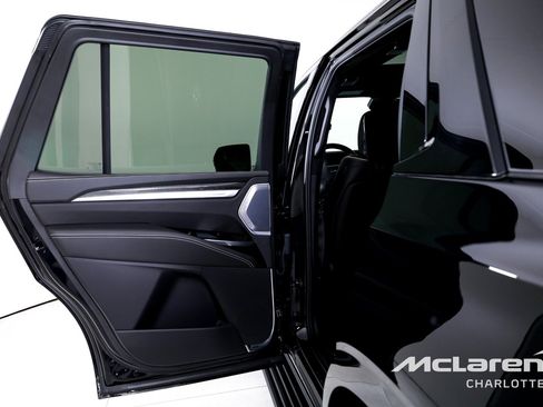 Used 2026 Cadillac Escalade V w/ LPO, Floor Liner Package AWD/4WD image 17