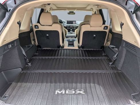 Used 2024 Acura MDX SH-AWD w/ Advance Package image 15