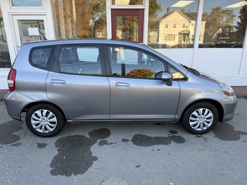 Used 2008 Honda Fit image 6