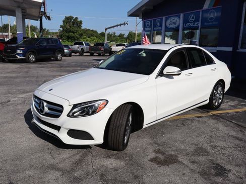 Used 2017 Mercedes-Benz C 300 Sedan image 7