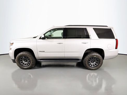Used 2019 Chevrolet Tahoe LT w/ Luxury Package image 4