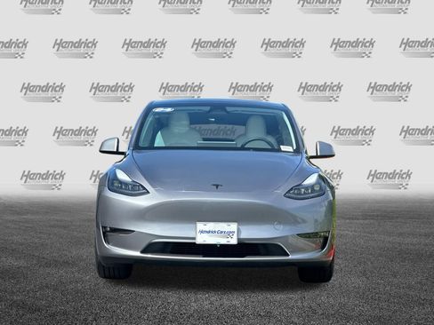Used 2024 Tesla Model Y Performance AWD/4WD image 10