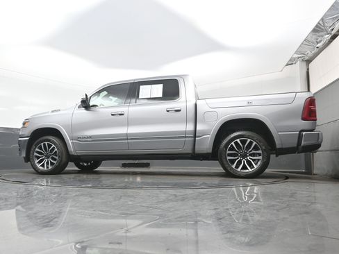 Used 2025 RAM 1500 Limited AWD/4WD image 27