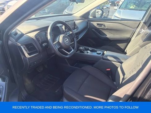 Used 2024 Nissan Rogue S AWD/4WD image 6