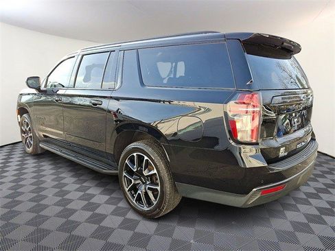 Certified 2021 Chevrolet Suburban RST image 4