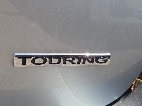New 2026 Honda Odyssey Touring image 32