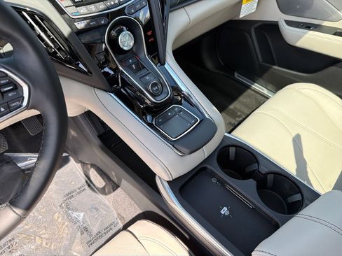 New 2026 Acura RDX SH-AWD w/ Advance Package image 17