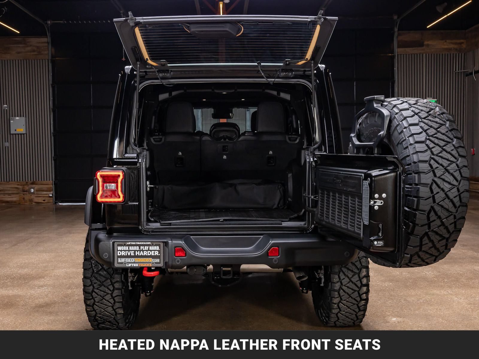 Used 2024 Jeep Wrangler Unlimited Rubicon AWD/4WD image 9