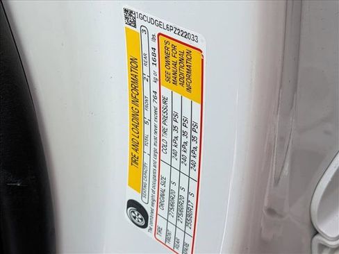 Used 2023 Chevrolet Silverado 1500 LTZ w/ LTZ Premium Package image 15