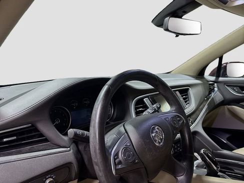 Used 2019 Buick Enclave Essence AWD/4WD image 11