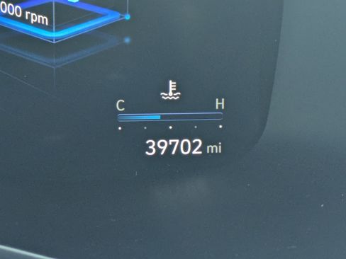 Used 2022 Hyundai Santa Fe XRT FWD image 31