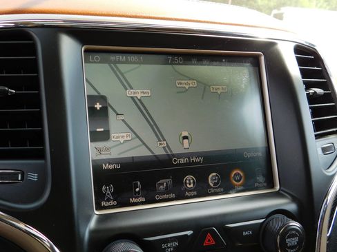 Used 2015 Jeep Grand Cherokee Summit w/ Platinum Series Group AWD/4WD image 22
