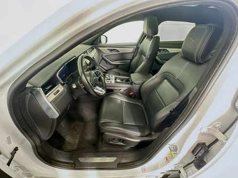 Used 2024 Jaguar F-PACE R-Dynamic S image 13