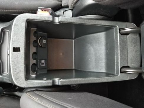 Used 2015 Jeep Cherokee Latitude image 24