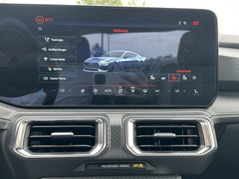 Used 2024 Ford Mustang GT Premium RWD image 10