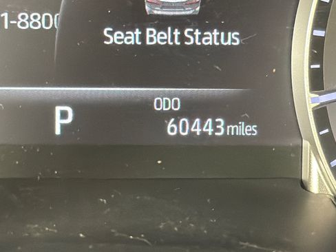 Used 2023 Toyota Highlander L image 27