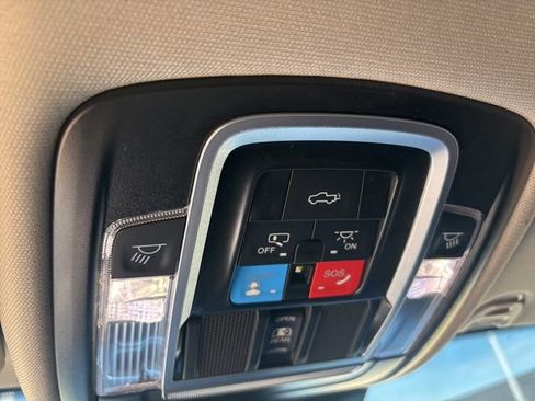 Used 2024 RAM 2500 Laramie w/ Safety Group image 20