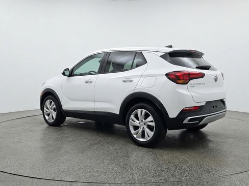 Used 2025 Buick Encore GX Preferred AWD/4WD image 6