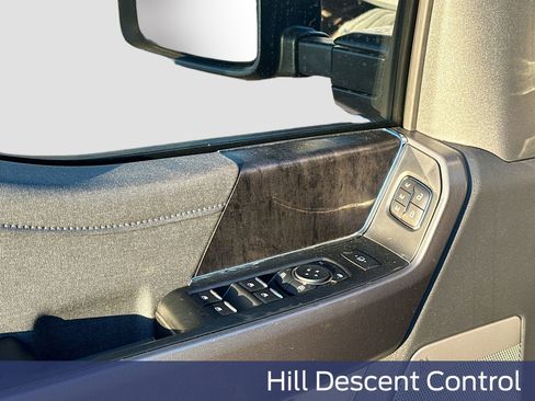 New 2026 Ford F250 Lariat w/ Black Appearance Package image 24