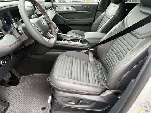 New 2026 Ford Explorer ST-Line image 8