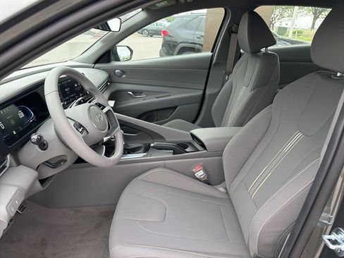 New 2026 Hyundai Elantra Sport FWD image 16