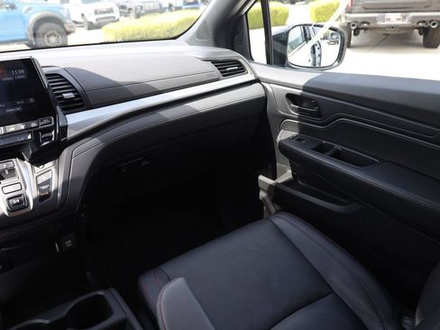 Used 2023 Honda Odyssey Sport image 21