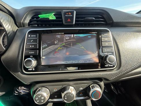 Used 2023 Nissan Versa S w/ Trunk Package image 13