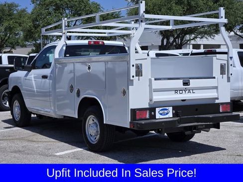 New 2024 RAM 2500 Tradesman image 3