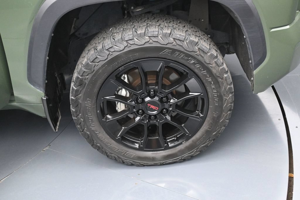 Used 2023 Toyota Tundra Limited w/ TRD Off-Road Package AWD/4WD image 36