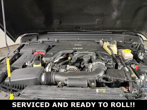 Used 2018 Jeep Wrangler Unlimited Rubicon w/ Dual Top Group image 9