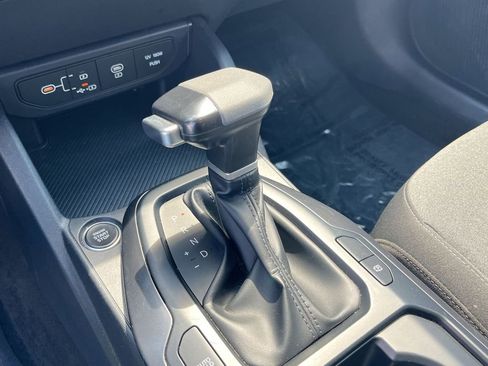 Used 2025 Kia K4 FWD image 20