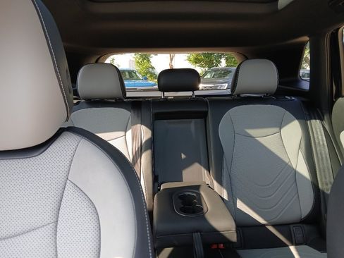 New 2026 Volkswagen Tiguan SE R-Line FWD image 25