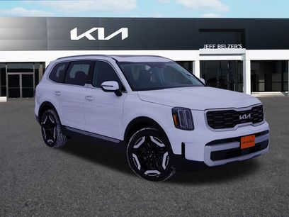 New 2025 Kia Telluride S
