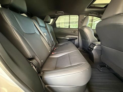Used 2024 Lexus RX 350 Premium Plus w/ Convenience Package FWD image 27