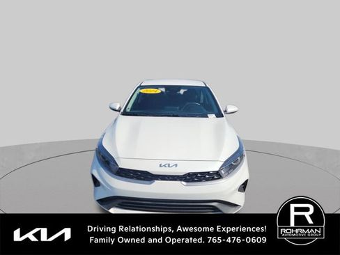 Used 2024 Kia Forte LXS FWD image 2
