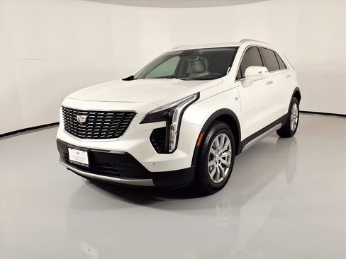 Certified 2023 Cadillac XT4 Premium Luxury w/ Enhanced Visibility Package image 27