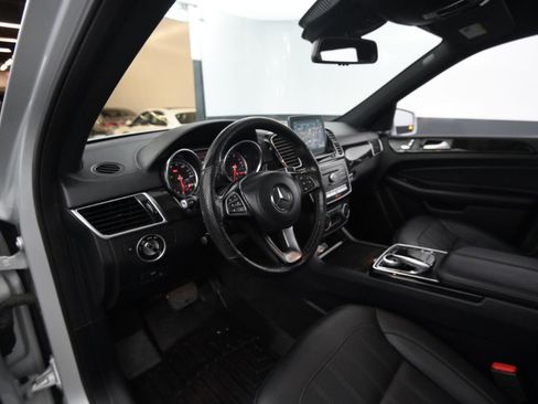 Used 2018 Mercedes-Benz GLS 450 4MATIC image 43