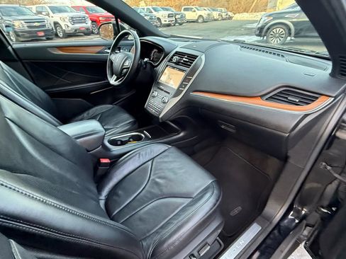 Used 2016 Lincoln MKC Reserve image 35