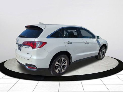 Used 2017 Acura RDX Advance Package image 3