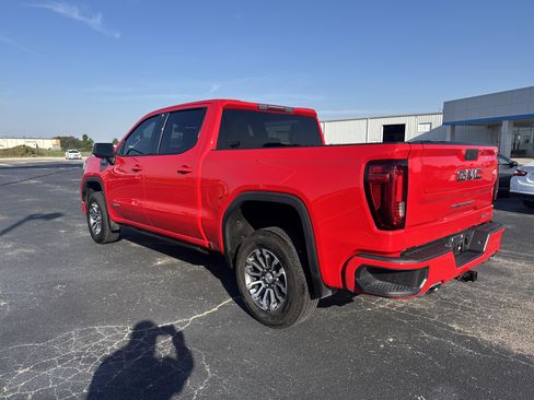 Used 2021 GMC Sierra 1500 AT4 w/ Driver Alert Package I image 3