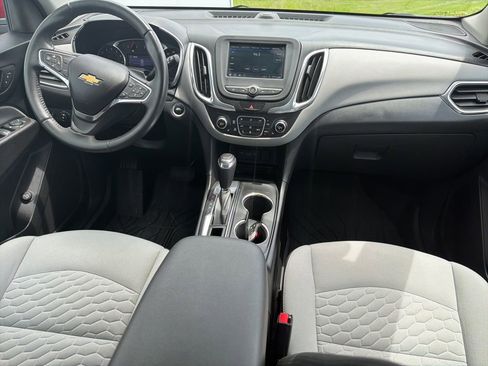 Used 2019 Chevrolet Equinox LT FWD image 7