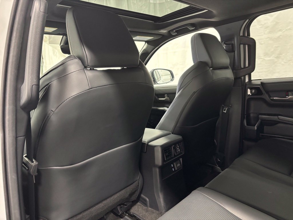 Used 2026 Toyota 4Runner Limited AWD/4WD image 46
