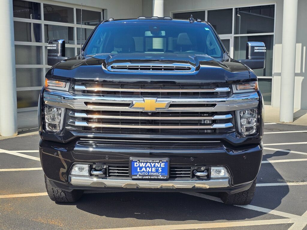 Used 2022 Chevrolet Silverado 2500 High Country w/ Safety Package II AWD/4WD image 8